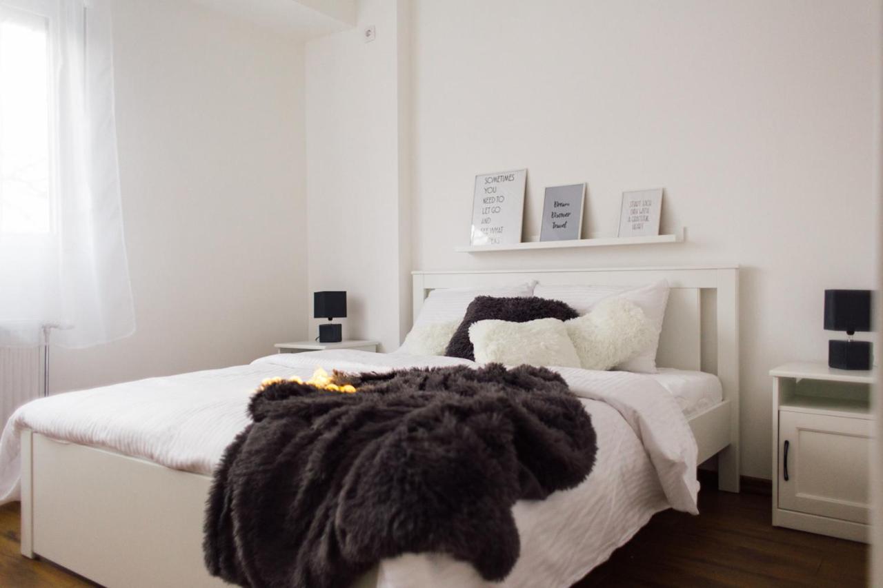 New Center Apartments Ni 외부 사진