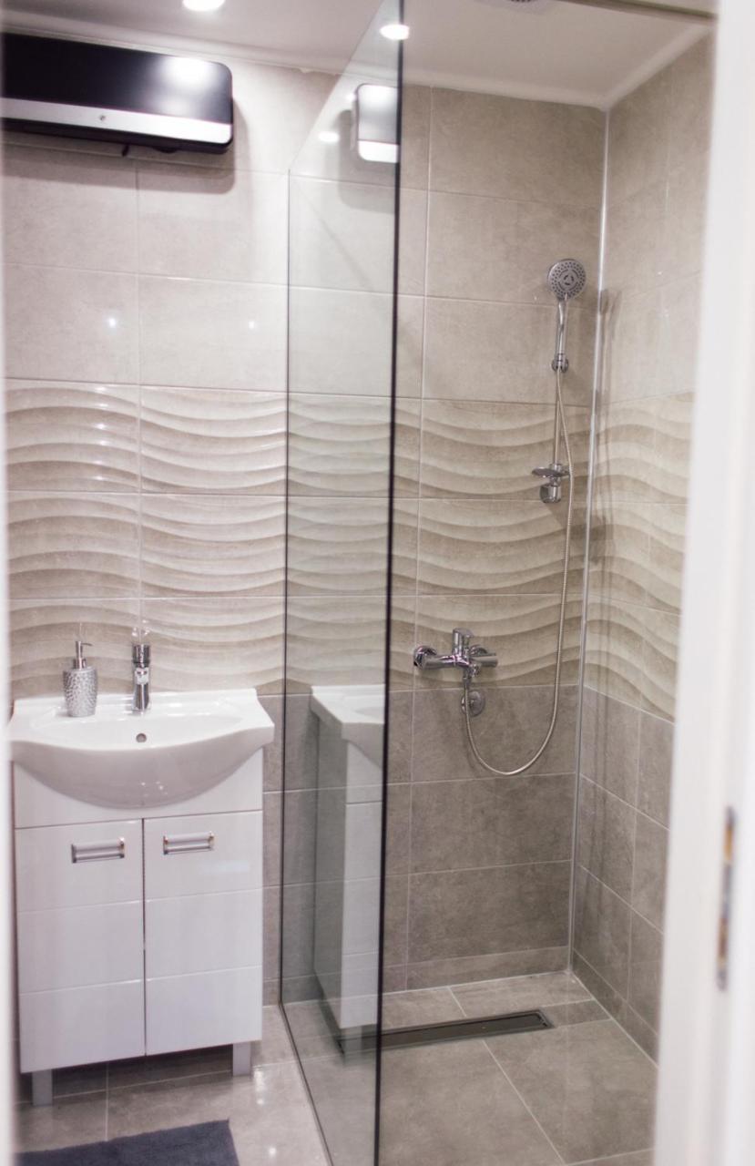 New Center Apartments Ni 외부 사진