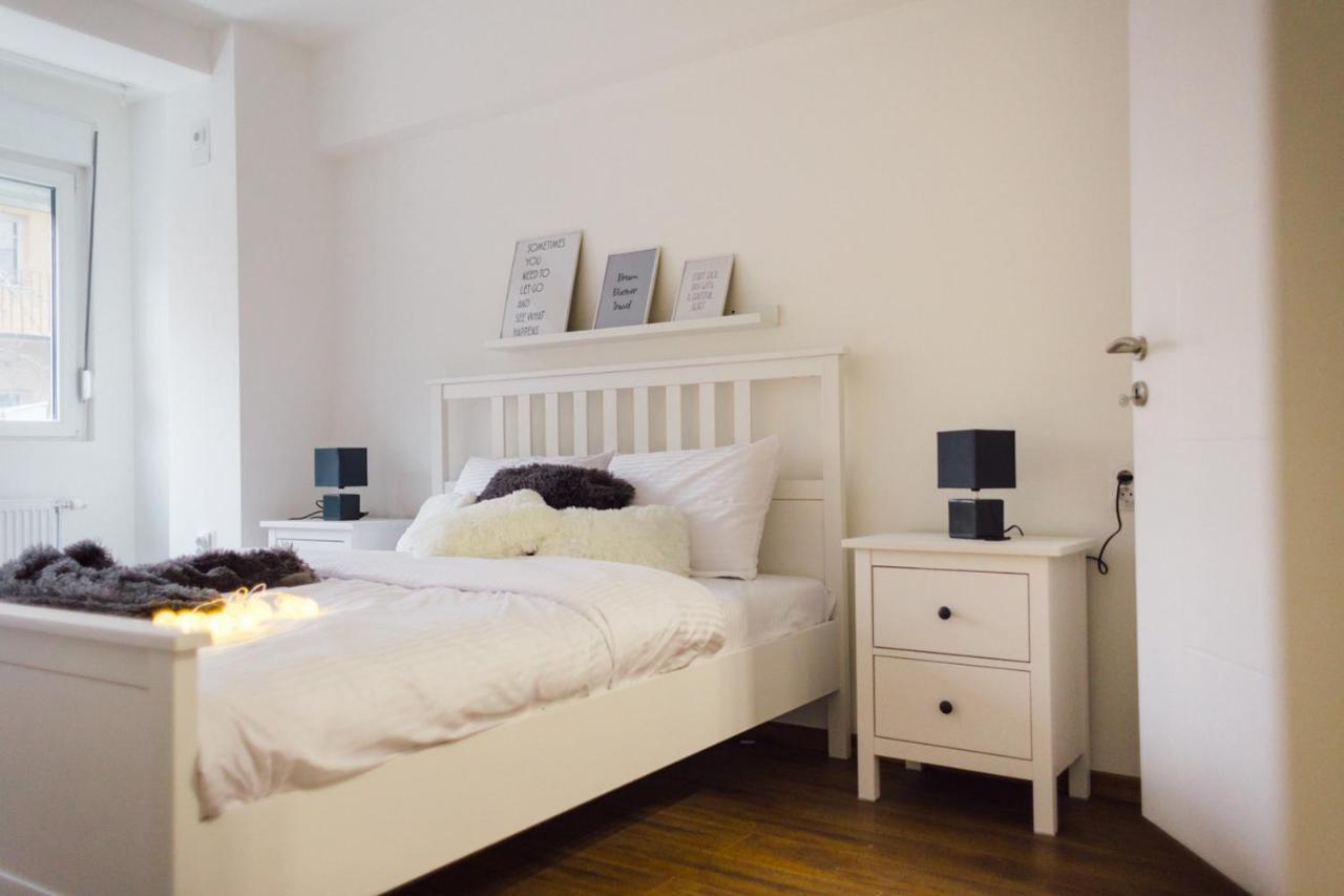 New Center Apartments Ni 외부 사진