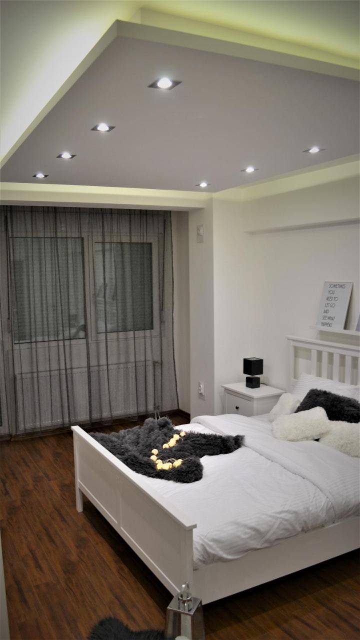 New Center Apartments Ni 외부 사진